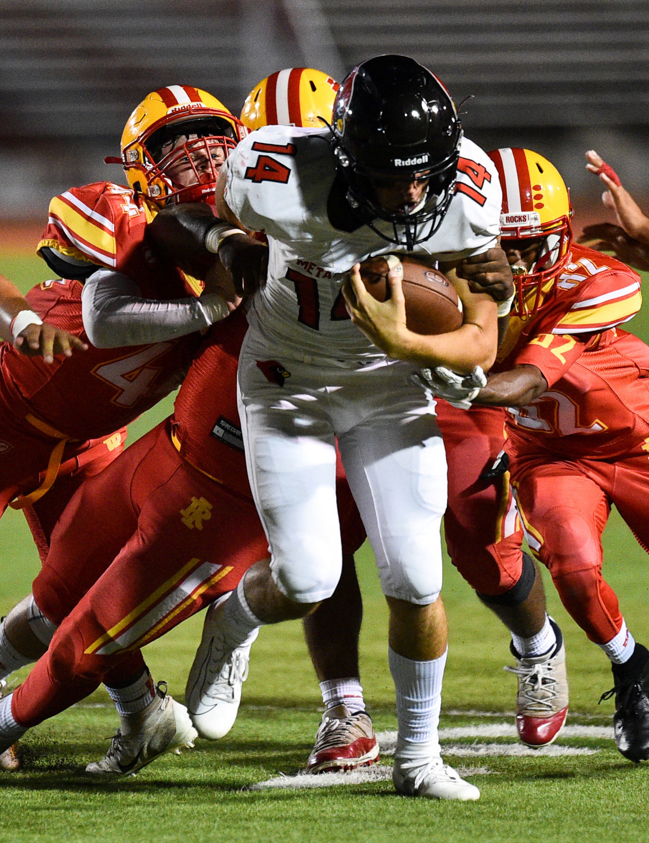 090619-mda-spt-rocky-football-020a.jpg